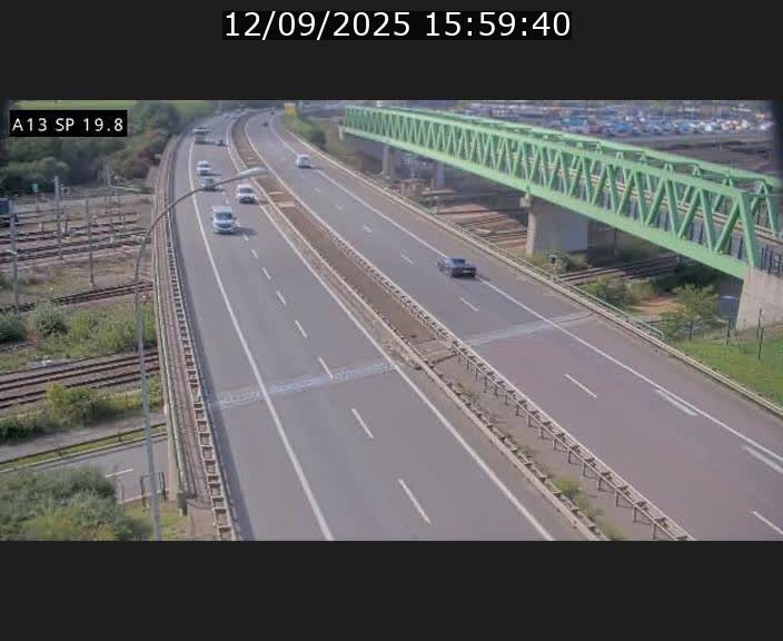 Traffic live webcam Luxembourg Croix de Bettembourg - A13 direction Esch-sur-Alzette - BK 19.8