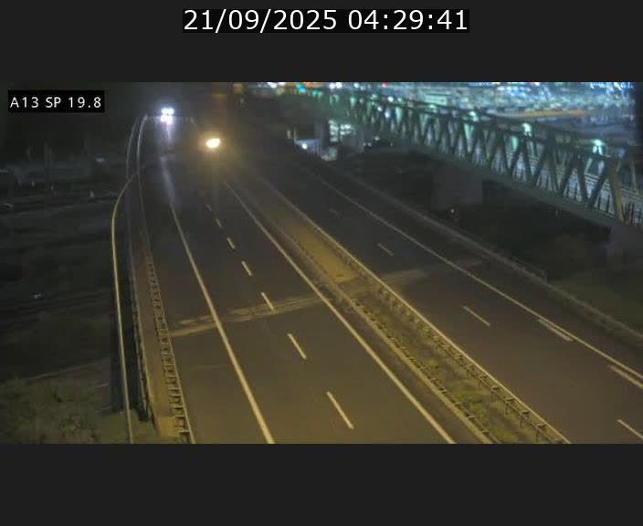 Traffic live webcam Luxembourg Croix de Bettembourg - A13 direction Esch-sur-Alzette - BK 19.8