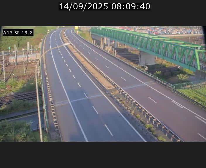 Traffic live webcam Luxembourg Croix de Bettembourg - A13 direction Esch-sur-Alzette - BK 19.8