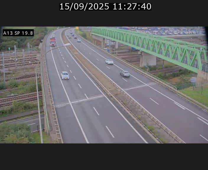 Traffic live webcam Luxembourg Croix de Bettembourg - A13 direction Esch-sur-Alzette - BK 19.8
