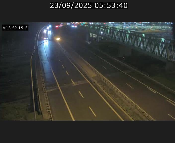Traffic live webcam Luxembourg Croix de Bettembourg - A13 direction Esch-sur-Alzette - BK 19.8