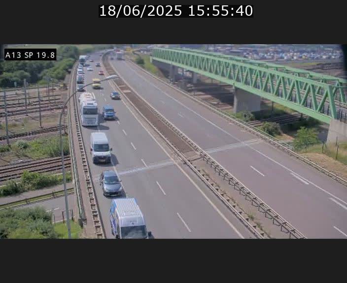 Traffic live webcam Luxembourg Croix de Bettembourg - A13 direction Esch-sur-Alzette - BK 19.8