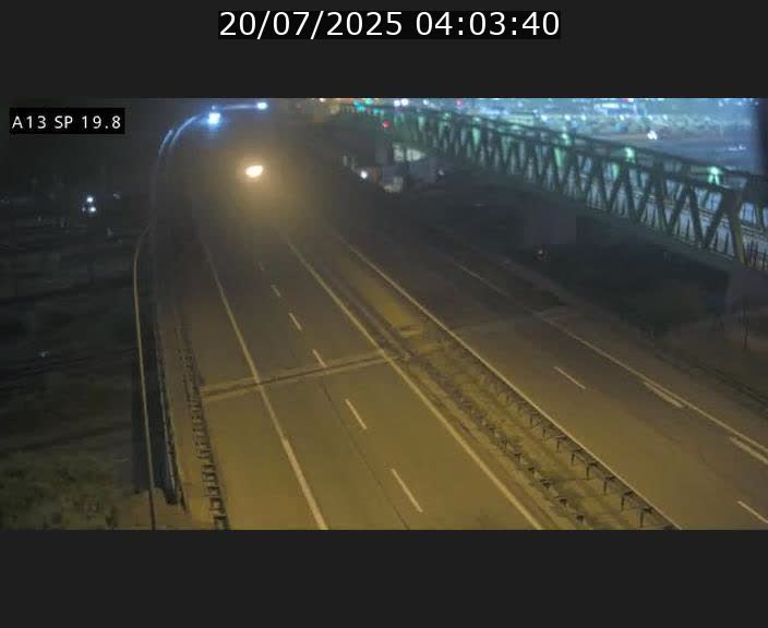 <h2>Traffic live webcam Luxembourg Croix de Bettembourg - A13 direction Esch-sur-Alzette - BK 19.8</h2>