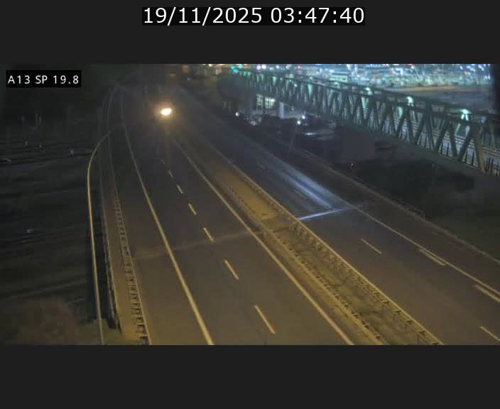 <h2>Traffic live webcam Luxembourg Croix de Bettembourg - A13 direction Esch-sur-Alzette - BK 19.8</h2>