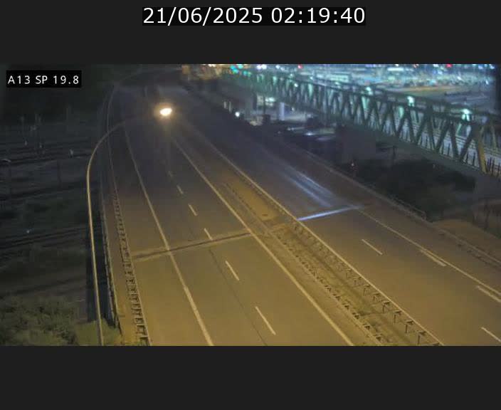 <h2>Traffic live webcam Luxembourg Croix de Bettembourg - A13 direction Esch-sur-Alzette - BK 19.8</h2>