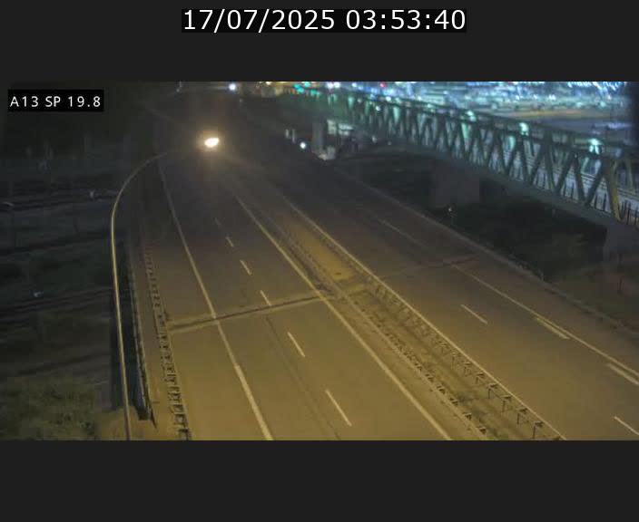 <h2>Traffic live webcam Luxembourg Croix de Bettembourg - A13 direction Esch-sur-Alzette - BK 19.8</h2>