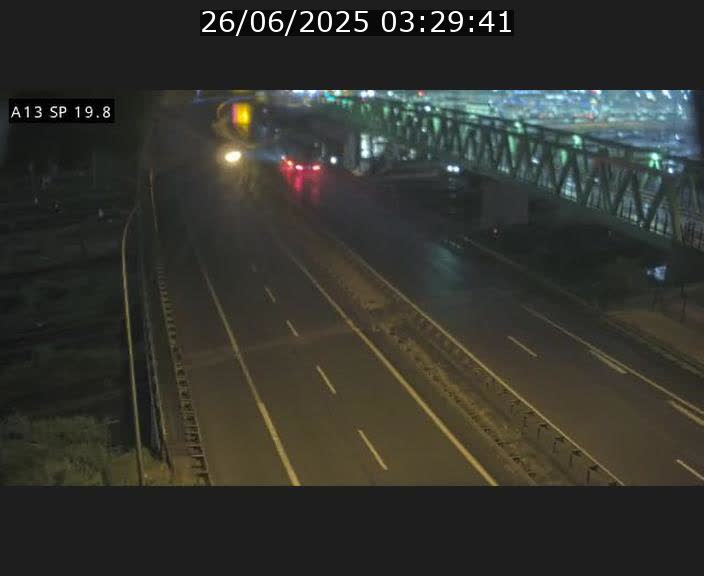 <h2>Traffic live webcam Luxembourg Croix de Bettembourg - A13 direction Esch-sur-Alzette - BK 19.8</h2>