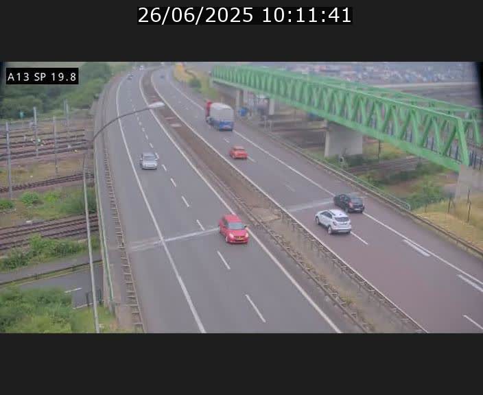 <h2>Traffic live webcam Luxembourg Croix de Bettembourg - A13 direction Esch-sur-Alzette - BK 19.8</h2>