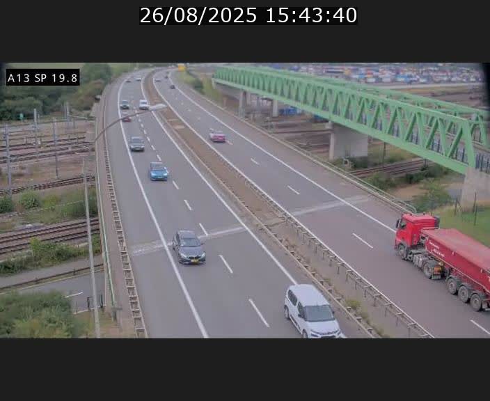 <h2>Traffic live webcam Luxembourg Croix de Bettembourg - A13 direction Esch-sur-Alzette - BK 19.8</h2>