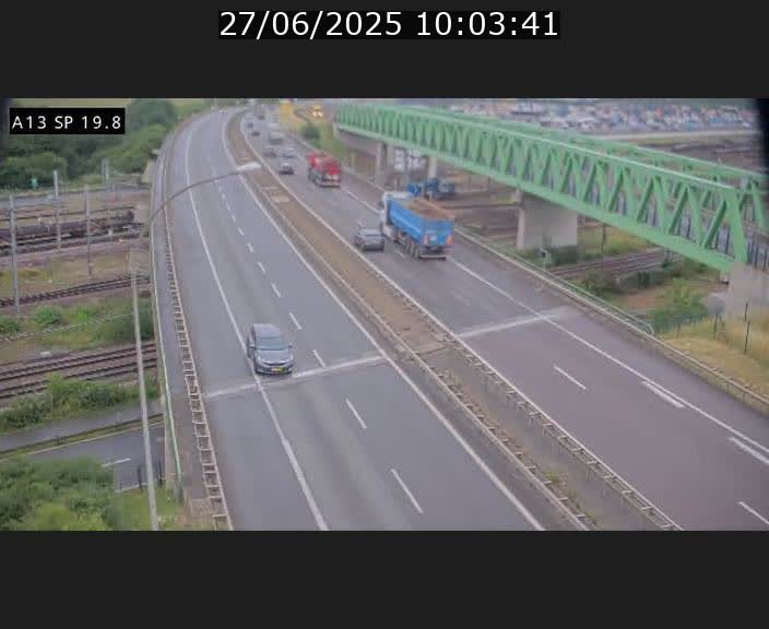 <h2>Traffic live webcam Luxembourg Croix de Bettembourg - A13 direction Esch-sur-Alzette - BK 19.8</h2>