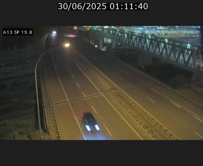 <h2>Traffic live webcam Luxembourg Croix de Bettembourg - A13 direction Esch-sur-Alzette - BK 19.8</h2>