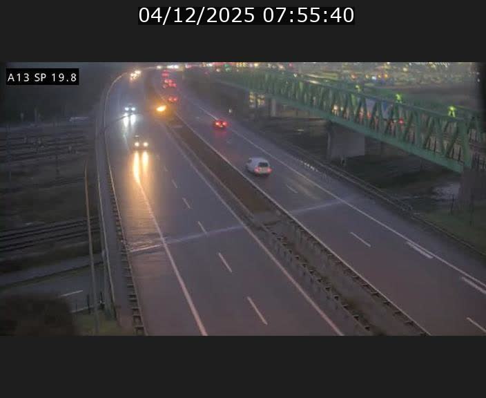 Traffic live webcam Luxembourg Croix de Bettembourg - A13 direction Esch-sur-Alzette - BK 19.8