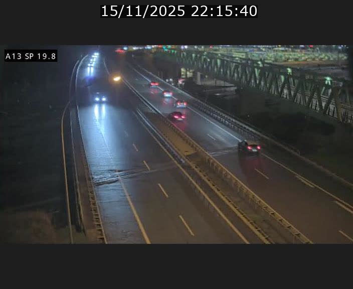 <h2>Traffic live webcam Luxembourg Croix de Bettembourg - A13 direction Esch-sur-Alzette - BK 19.8</h2>