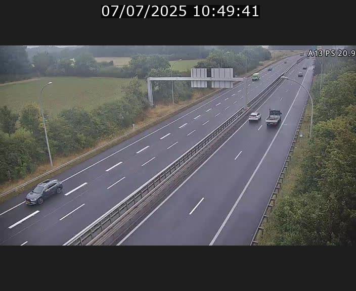 Traffic live webcam Luxembourg Croix de Bettembourg, rond-point d'Hellange - A13 direction Allemagne - BK 20.9