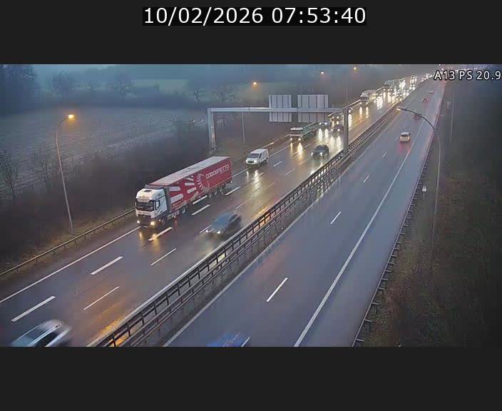 <h2>Traffic live webcam Luxembourg Croix de Bettembourg, rond-point d'Hellange - A13 direction Allemagne - BK 20.9</h2>