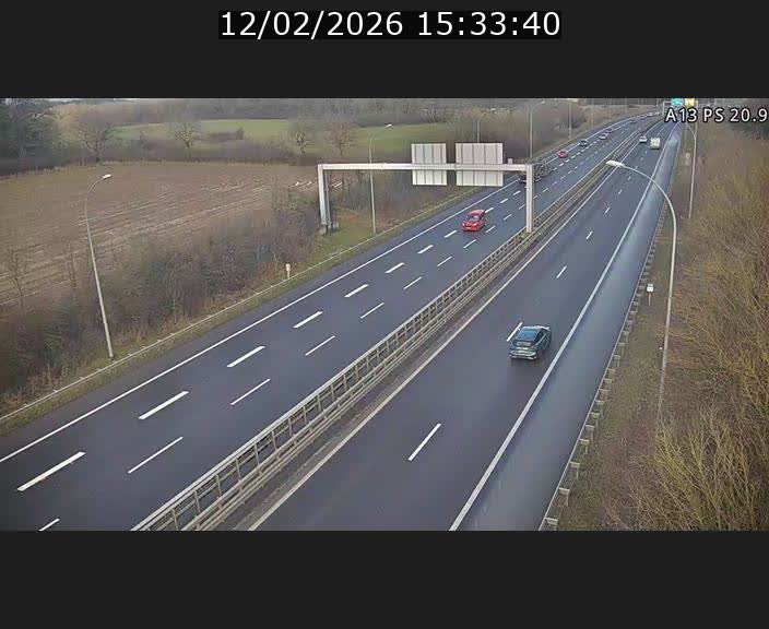 <h2>Traffic live webcam Luxembourg Croix de Bettembourg, rond-point d'Hellange - A13 direction Allemagne - BK 20.9</h2>