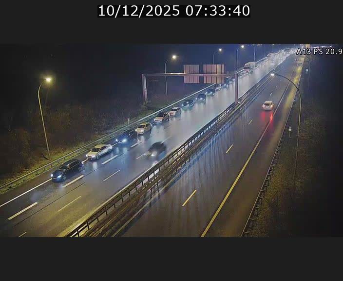 <h2>Traffic live webcam Luxembourg Croix de Bettembourg, rond-point d'Hellange - A13 direction Allemagne - BK 20.9</h2>