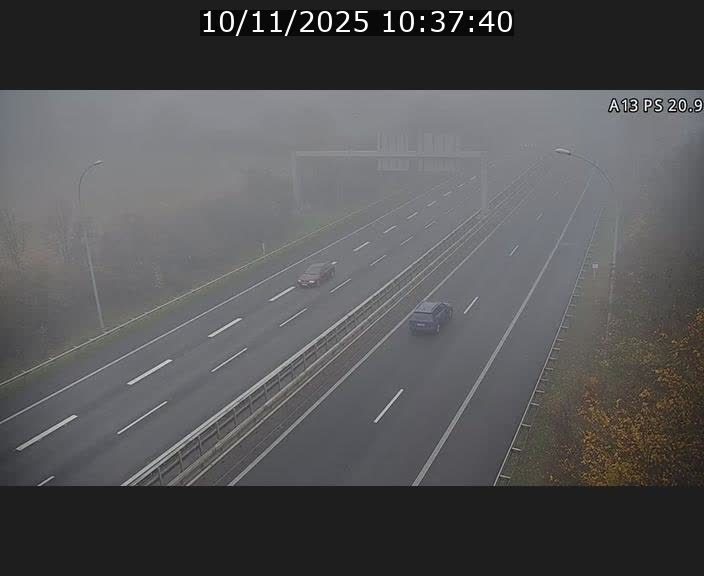 <h2>Traffic live webcam Luxembourg Croix de Bettembourg, rond-point d'Hellange - A13 direction Allemagne - BK 20.9</h2>