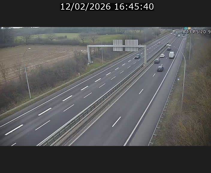 Traffic live webcam Luxembourg Croix de Bettembourg, rond-point d'Hellange - A13 direction Allemagne - BK 20.9