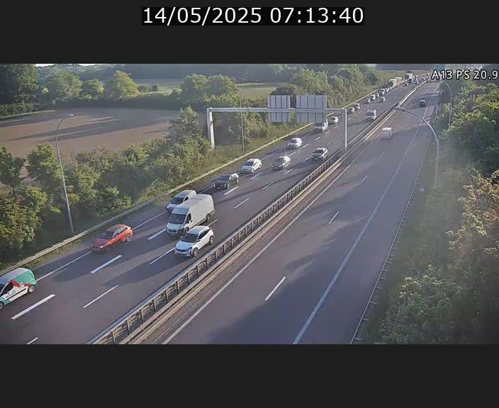 <h2>Traffic live webcam Luxembourg Croix de Bettembourg, rond-point d'Hellange - A13 direction Allemagne - BK 20.9</h2>