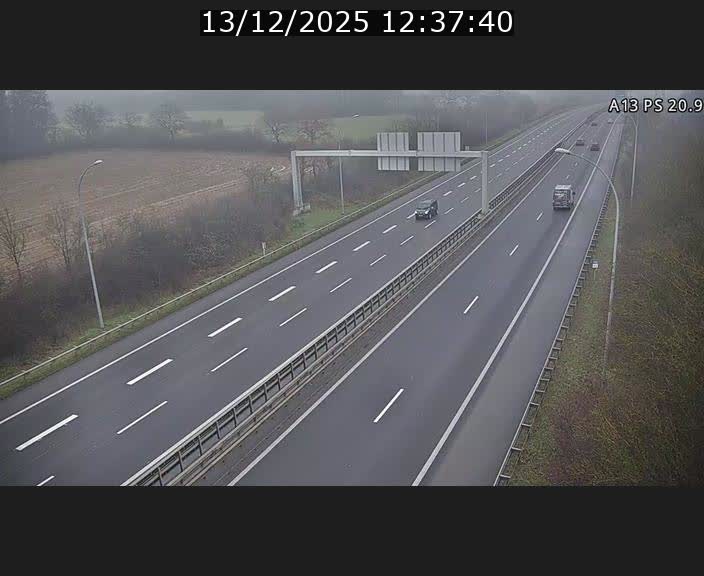 <h2>Traffic live webcam Luxembourg Croix de Bettembourg, rond-point d'Hellange - A13 direction Allemagne - BK 20.9</h2>