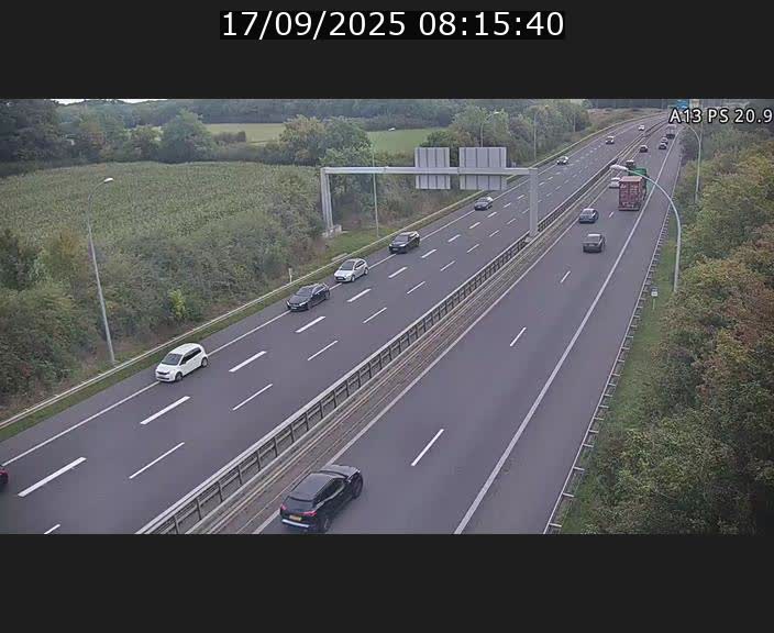 Traffic live webcam Luxembourg Croix de Bettembourg, rond-point d'Hellange - A13 direction Allemagne - BK 20.9