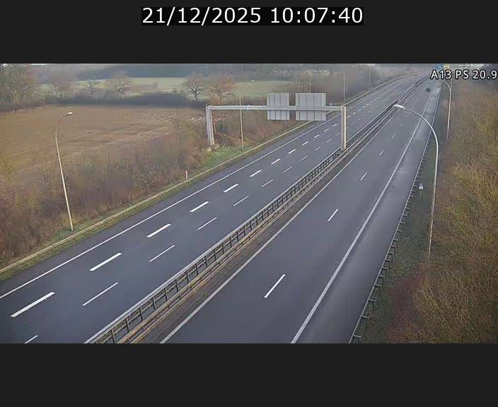 <h2>Traffic live webcam Luxembourg Croix de Bettembourg, rond-point d'Hellange - A13 direction Allemagne - BK 20.9</h2>
