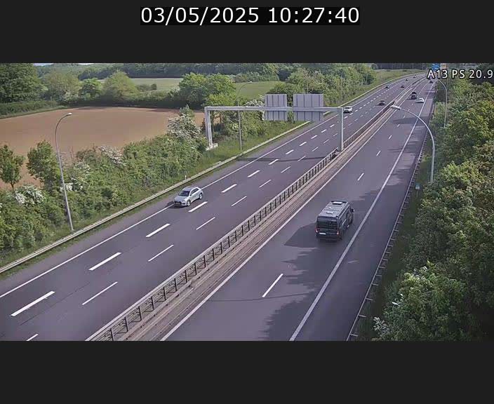 Traffic live webcam Luxembourg Croix de Bettembourg, rond-point d'Hellange - A13 direction Allemagne - BK 20.9