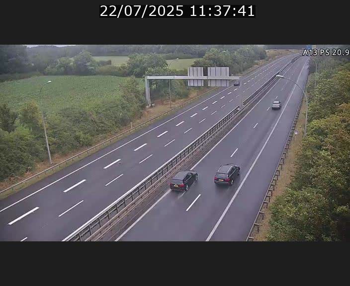 Traffic live webcam Luxembourg Croix de Bettembourg, rond-point d'Hellange - A13 direction Allemagne - BK 20.9