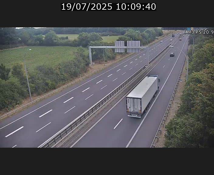 Traffic live webcam Luxembourg Croix de Bettembourg, rond-point d'Hellange - A13 direction Allemagne - BK 20.9