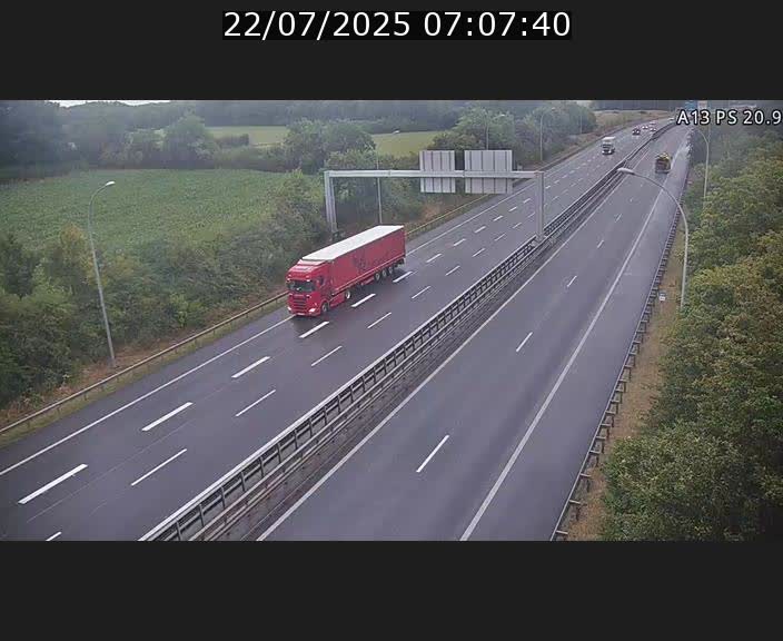 Traffic live webcam Luxembourg Croix de Bettembourg, rond-point d'Hellange - A13 direction Allemagne - BK 20.9