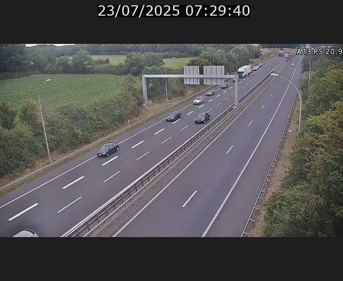 Traffic live webcam Luxembourg Croix de Bettembourg, rond-point d'Hellange - A13 direction Allemagne - BK 20.9