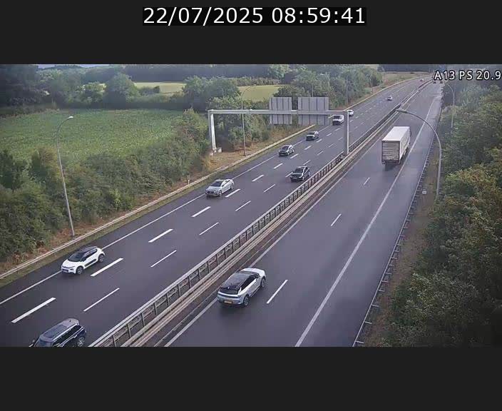 Traffic live webcam Luxembourg Croix de Bettembourg, rond-point d'Hellange - A13 direction Allemagne - BK 20.9