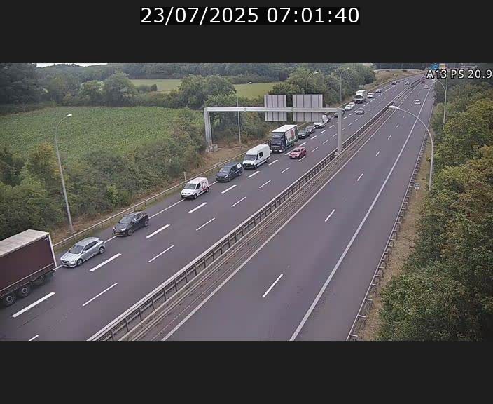 Traffic live webcam Luxembourg Croix de Bettembourg, rond-point d'Hellange - A13 direction Allemagne - BK 20.9