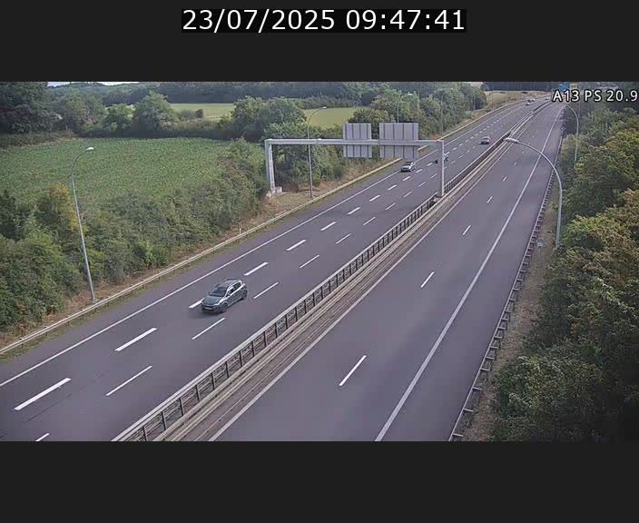 Traffic live webcam Luxembourg Croix de Bettembourg, rond-point d'Hellange - A13 direction Allemagne - BK 20.9
