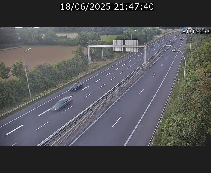 <h2>Traffic live webcam Luxembourg Croix de Bettembourg, rond-point d'Hellange - A13 direction Allemagne - BK 20.9</h2>