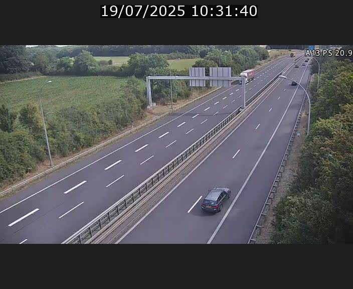 Traffic live webcam Luxembourg Croix de Bettembourg, rond-point d'Hellange - A13 direction Allemagne - BK 20.9