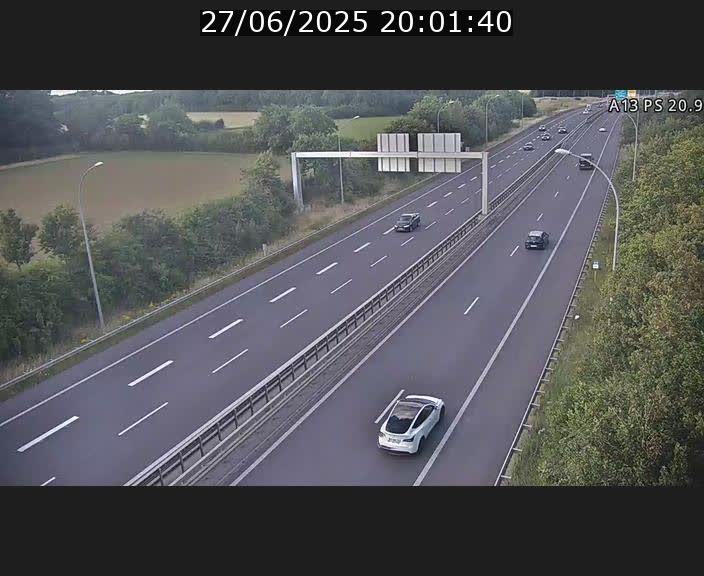 <h2>Traffic live webcam Luxembourg Croix de Bettembourg, rond-point d'Hellange - A13 direction Allemagne - BK 20.9</h2>