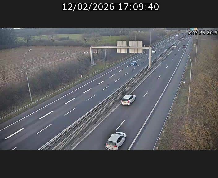 Traffic live webcam Luxembourg Croix de Bettembourg, rond-point d'Hellange - A13 direction Allemagne - BK 20.9