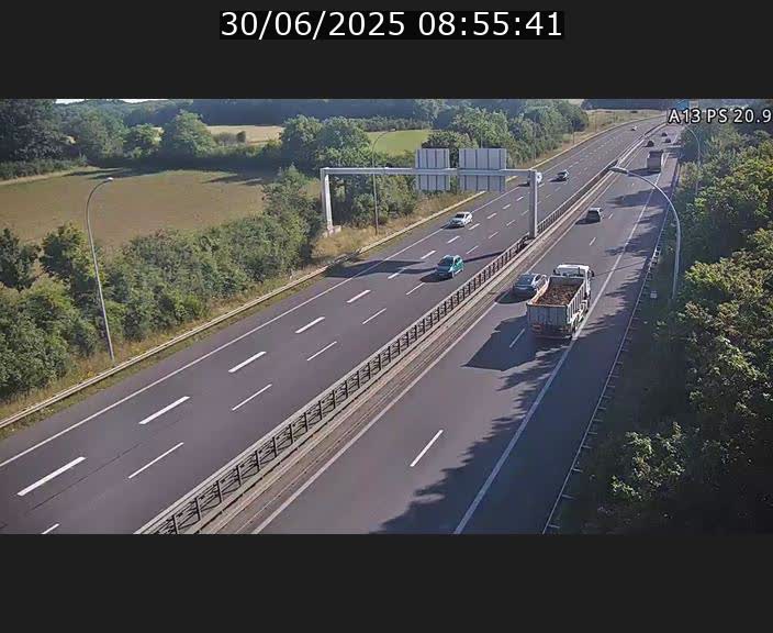 <h2>Traffic live webcam Luxembourg Croix de Bettembourg, rond-point d'Hellange - A13 direction Allemagne - BK 20.9</h2>