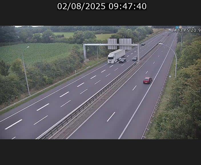 <h2>Traffic live webcam Luxembourg Croix de Bettembourg, rond-point d'Hellange - A13 direction Allemagne - BK 20.9</h2>