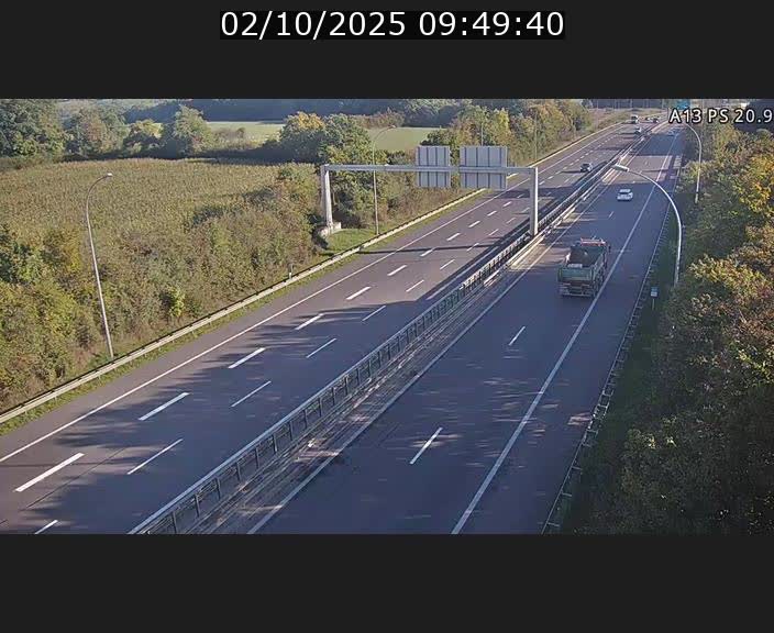 <h2>Traffic live webcam Luxembourg Croix de Bettembourg, rond-point d'Hellange - A13 direction Allemagne - BK 20.9</h2>