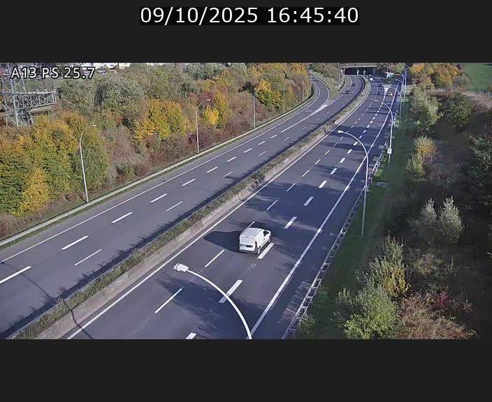 <h2>Traffic live webcam Luxembourg Frisange - A13 direction Allemagne - BK 26</h2>