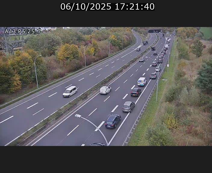 <h2>Traffic live webcam Luxembourg Frisange - A13 direction Allemagne - BK 26</h2>