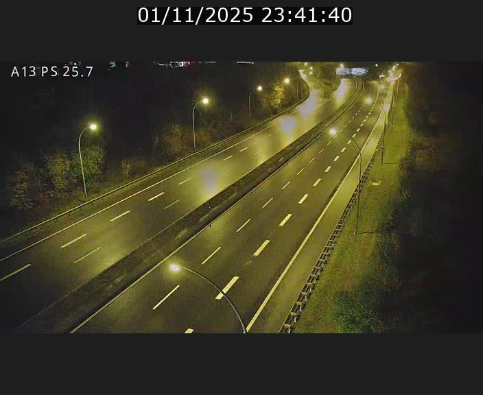 <h2>Traffic live webcam Luxembourg Frisange - A13 direction Allemagne - BK 26</h2>