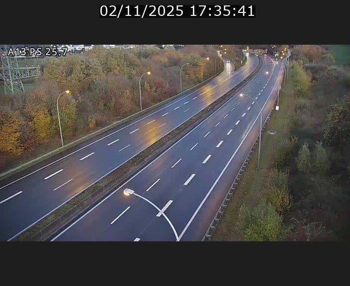 <h2>Traffic live webcam Luxembourg Frisange - A13 direction Allemagne - BK 26</h2>