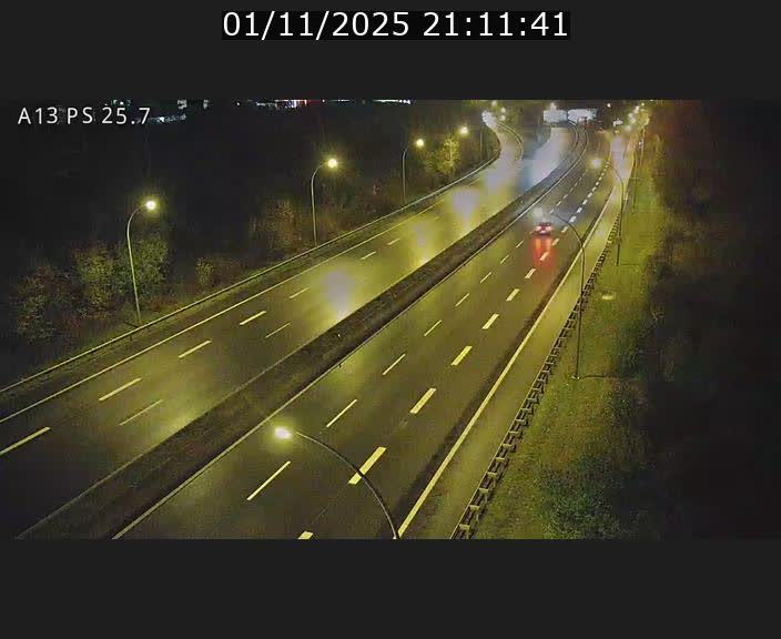<h2>Traffic live webcam Luxembourg Frisange - A13 direction Allemagne - BK 26</h2>