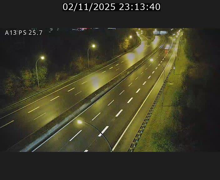 <h2>Traffic live webcam Luxembourg Frisange - A13 direction Allemagne - BK 26</h2>