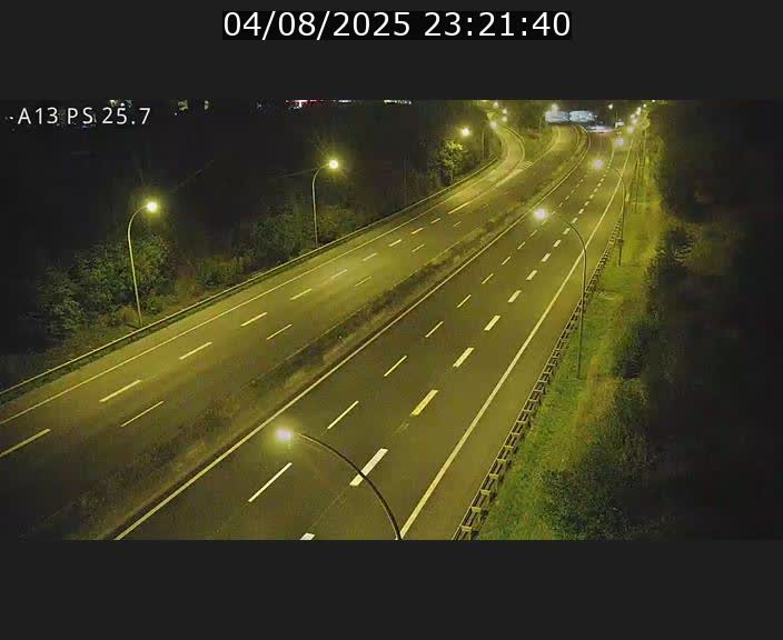 <h2>Traffic live webcam Luxembourg Frisange - A13 direction Allemagne - BK 26</h2>