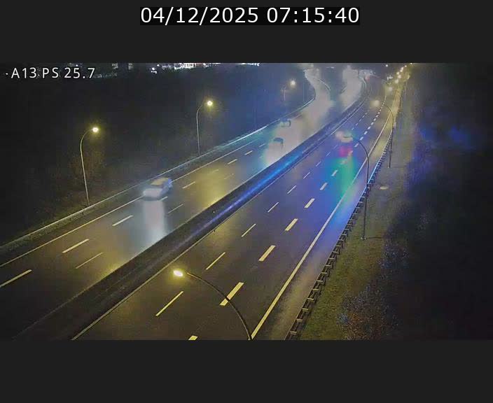 <h2>Traffic live webcam Luxembourg Frisange - A13 direction Allemagne - BK 26</h2>
